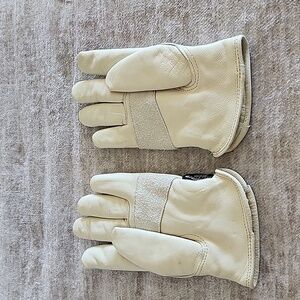 Thinsulate Womens Leather Gloves